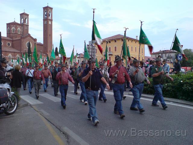 Adunata Alpini BAssano 2008 MK-171.JPG